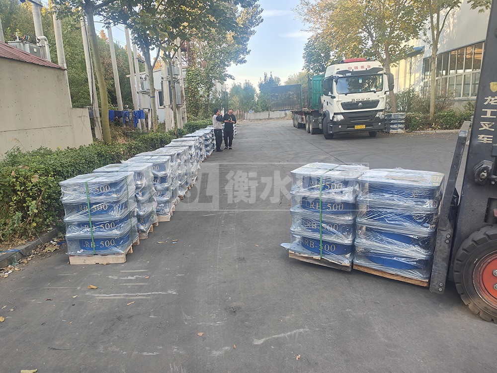 楼梯叠层橡胶隔震支座